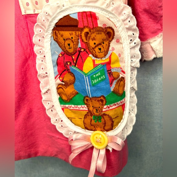 Pink “Teddy Bears and Buttons” Vintage Junior’s Sears Shacket - Picture 8 of 8
